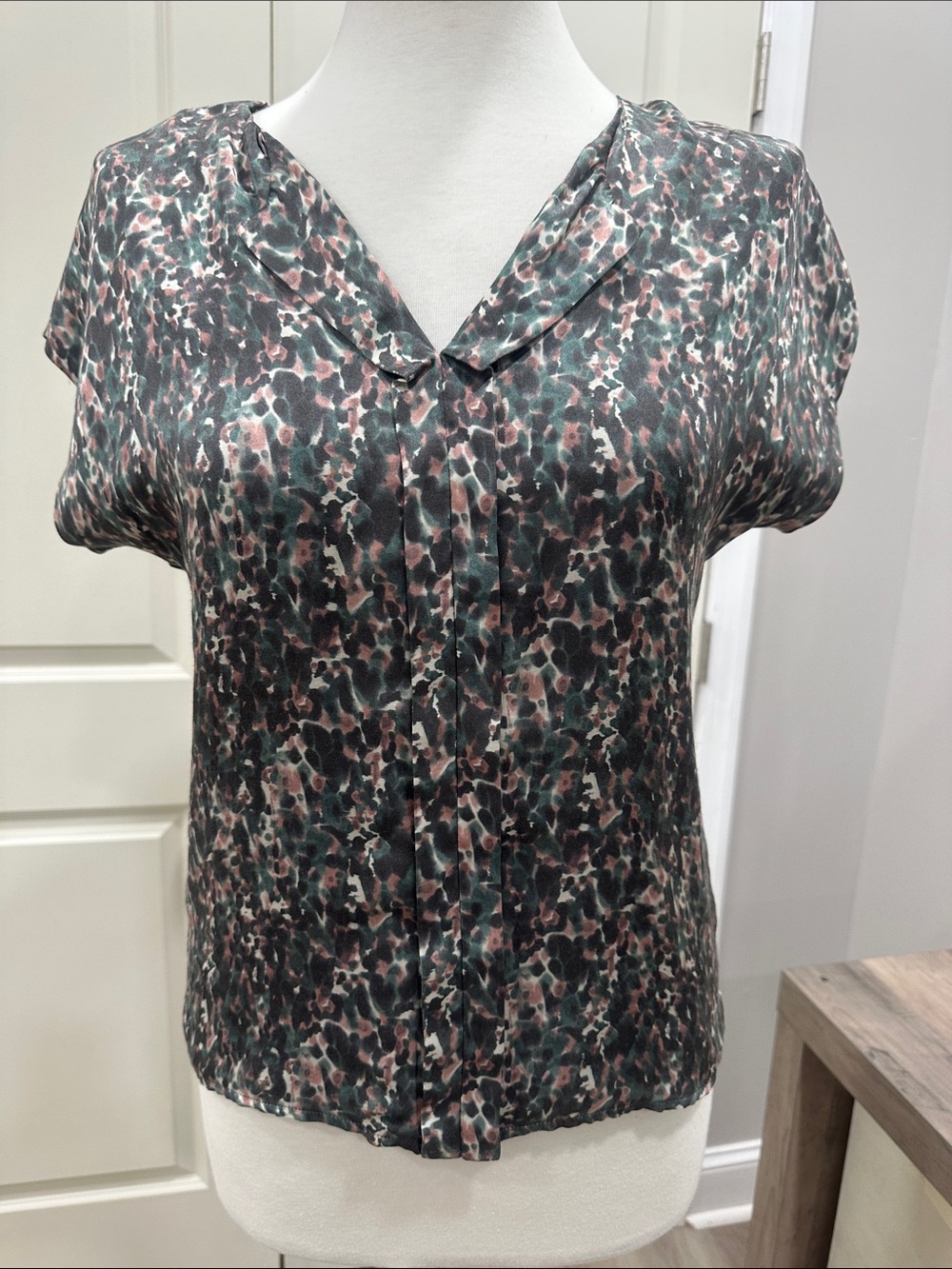 Emporio Armani Short-Sleeve Printed Blouse in Green and Pink